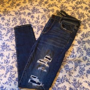 American Eagle mid rise skinny Jean